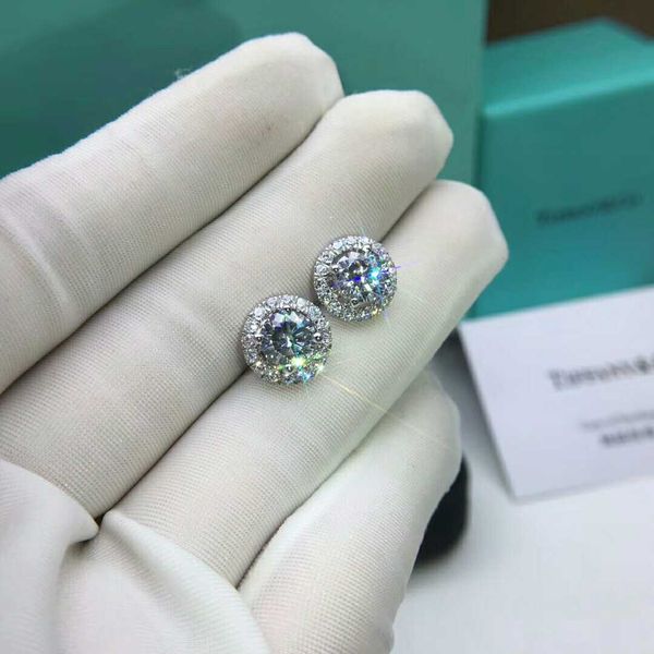 vecalon tennis stud earring pave aaaaa cz stone real 925 sterling silver statement party wedding stud earrings for women jewelry, Golden;silver
vecalon tennis stud earring pave aaaaa cz stone real 925 sterling silver statement party wedding stud earrings for women jewelry, Golden;silver