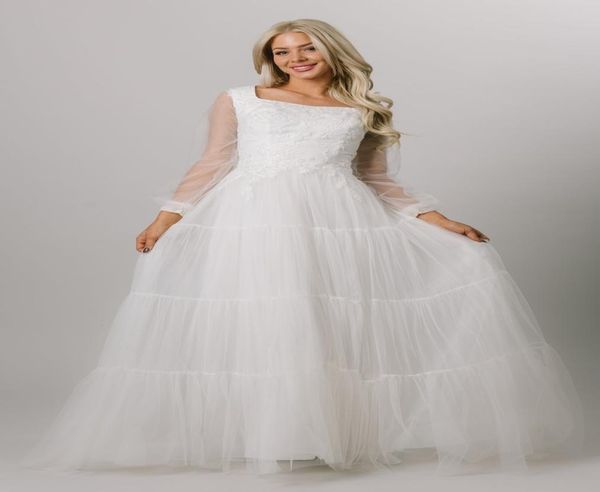 2022 boho ivory aline modest wedding dresses gowns with long sleeves sequined lace tulle buttons back square sheer illusion sleev1111494, White
2022 boho ivory aline modest wedding dresses gowns with long sleeves sequined lace tulle buttons back square sheer illusion sleev1111494, White