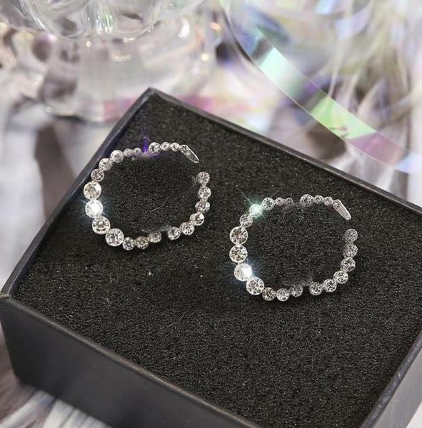 retro double letters charm earrings color diamond studs flash crystal charm women jewelry gift whole8919696, Golden
retro double letters charm earrings color diamond studs flash crystal charm women jewelry gift whole8919696, Golden