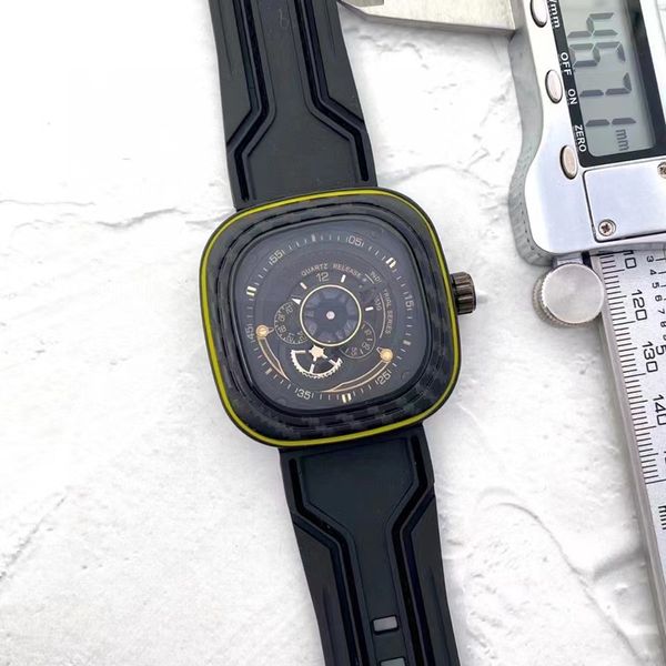 5o01 2023 new watch men's leisure diamond watches gold steel case leather mechanical automatic wristwatch strap male relogio masculino, Slivery;golden
5o01 2023 new watch men's leisure diamond watches gold steel case leather mechanical automatic wristwatch strap male relogio masculino, Slivery;golden
