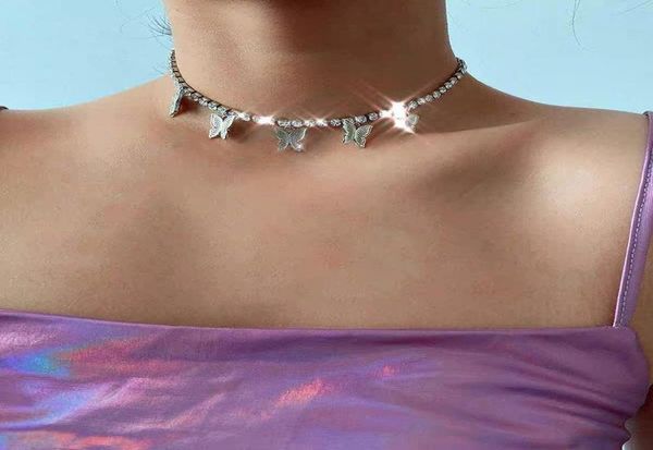 chokers butterfly pendant tennis chain choker for women metal necklace colorful iced out party jewelry rhinestone shining fashion 1362343, Golden;silver
chokers butterfly pendant tennis chain choker for women metal necklace colorful iced out party jewelry rhinestone shining fashion 1362343, Golden;silver