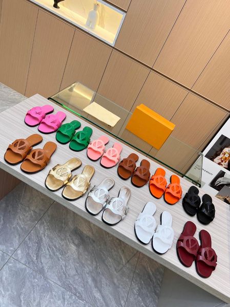 2023 isola flat mule designers women slipper gold metallic lamb leather circle letter logo signature fashionable big size 43, Black
2023 isola flat mule designers women slipper gold metallic lamb leather circle letter logo signature fashionable big size 43, Black