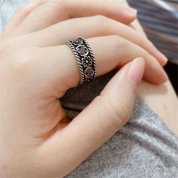 new 2023 designer jewelry bracelet necklace ring valentine's day gift men women pair of love fearless 925 couple rings, Silver
new 2023 designer jewelry bracelet necklace ring valentine's day gift men women pair of love fearless 925 couple rings, Silver