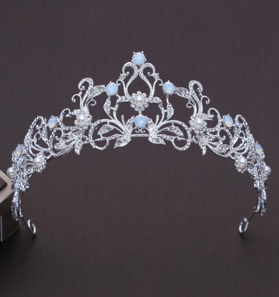 unique light blue crystal bridal tiaras crown princess rhinestone pageant crowns wedding hair accessories bride hair ornaments j013040083, Slivery;golden
unique light blue crystal bridal tiaras crown princess rhinestone pageant crowns wedding hair accessories bride hair ornaments j013040083, Slivery;golden