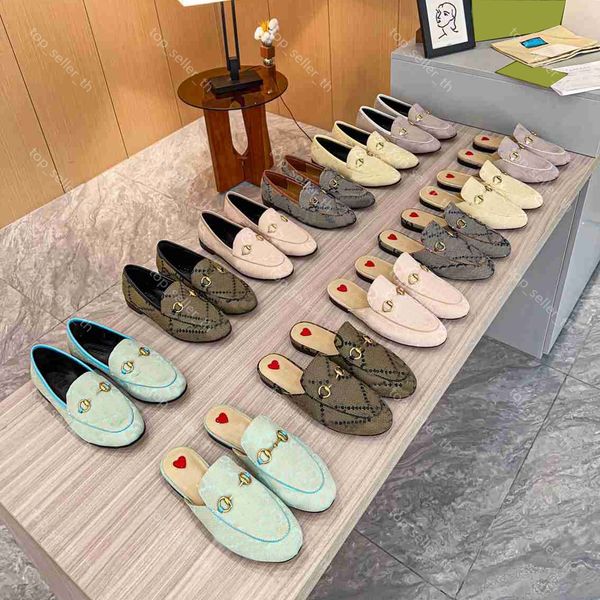 princetown slip-on sandals women fisherman shoes designer sandal canvas slipper printing slides with box, Black
princetown slip-on sandals women fisherman shoes designer sandal canvas slipper printing slides with box, Black