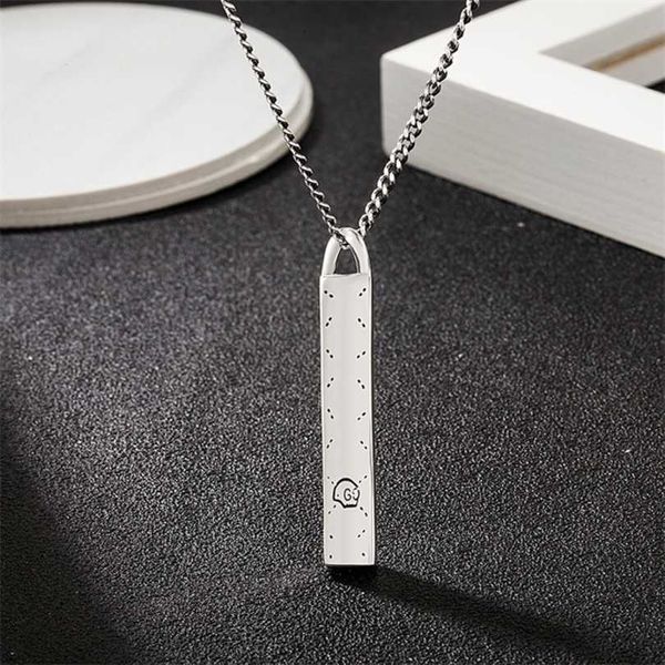 new 2023 designer jewelry bracelet necklace ring sterling skull rectangular straight line pendant couple sweater chain, Silver
new 2023 designer jewelry bracelet necklace ring sterling skull rectangular straight line pendant couple sweater chain, Silver