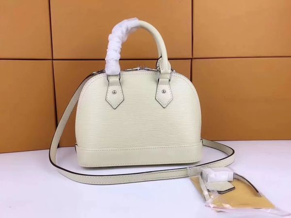 2023 designers handbags l luxury shoulder woemn fashion bags duffle tote genuine leather crossbody bag famous lady wallet, Black;red
2023 designers handbags l luxury shoulder woemn fashion bags duffle tote genuine leather crossbody bag famous lady wallet, Black;red