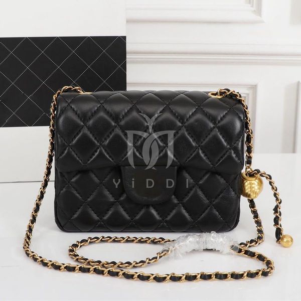 designer's classic flap shoulder bag women's luxury caviar leather tote bag fashion crossbody
designer's classic flap shoulder bag women's luxury caviar leather tote bag fashion crossbody