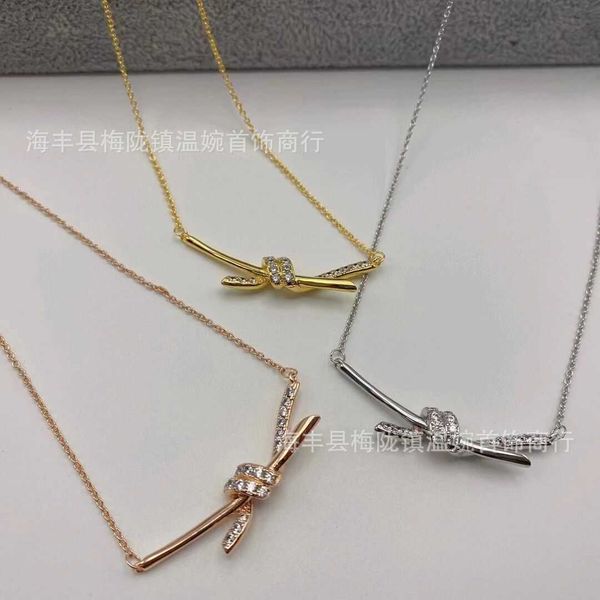 internet celebrity seiko high editiffayon tiffayffay knot necklace 18k rose gold twisted cord chain light luxury live broadcast, Black
internet celebrity seiko high editiffayon tiffayffay knot necklace 18k rose gold twisted cord chain light luxury live broadcast, Black
