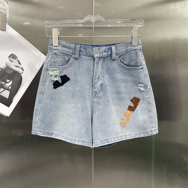 ie shorts denim pants flocked pattern embroidery classic style regular zipper fly polyester fabric shorts lady summer street fashion hip hop, White;black
ie shorts denim pants flocked pattern embroidery classic style regular zipper fly polyester fabric shorts lady summer street fashion hip hop, White;black