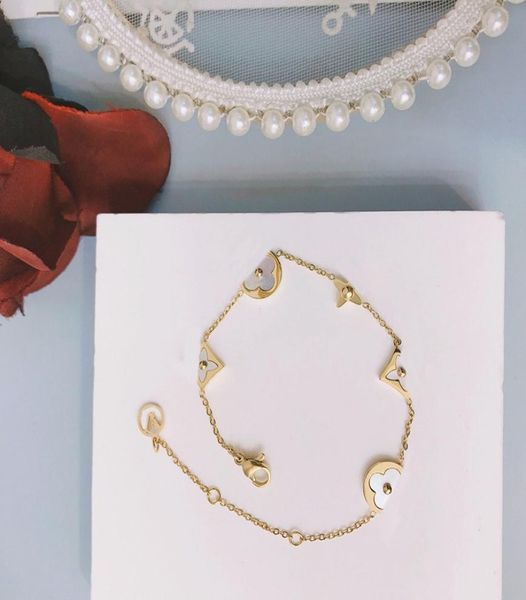 fashion style bracelets women bangle designer letter jewelry 18k gold plated stainless steel wristband cuff chain wedding lovers g8186719, Black
fashion style bracelets women bangle designer letter jewelry 18k gold plated stainless steel wristband cuff chain wedding lovers g8186719, Black