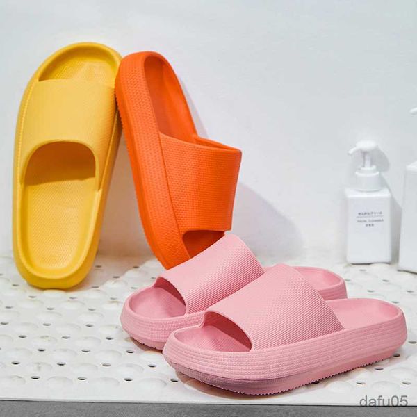slipper all seasons home couple slippers for women and men bathing non-slip thick-soled slides indoor trendy slippers, Black;grey
slipper all seasons home couple slippers for women and men bathing non-slip thick-soled slides indoor trendy slippers, Black;grey