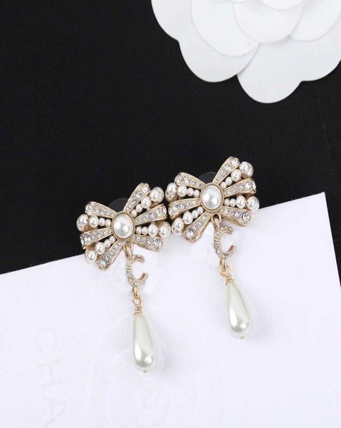 2022 charm drop earring with diamond and nature shell beads knot shape for women wedding jewelry gift have box ps78003264936, Golden
2022 charm drop earring with diamond and nature shell beads knot shape for women wedding jewelry gift have box ps78003264936, Golden