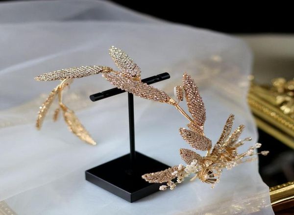 hair clips barrettes bride elegant crystal pearls floral hairband with earrings gold retro leaves head piece luxury headband wed4537112, Golden;silver
hair clips barrettes bride elegant crystal pearls floral hairband with earrings gold retro leaves head piece luxury headband wed4537112, Golden;silver