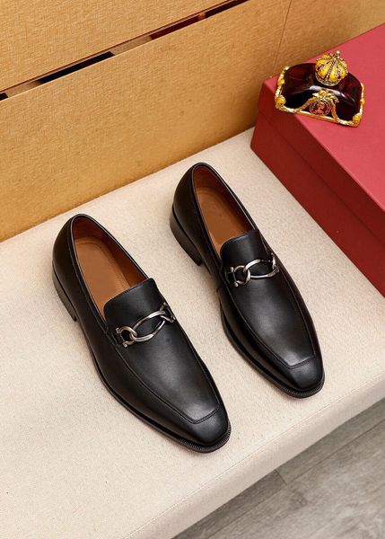 2023 mens classic genuine leather dress shoes formal business oxfords men brand office party wedding flats outdoor walking shoes size 38-45, Black
2023 mens classic genuine leather dress shoes formal business oxfords men brand office party wedding flats outdoor walking shoes size 38-45, Black