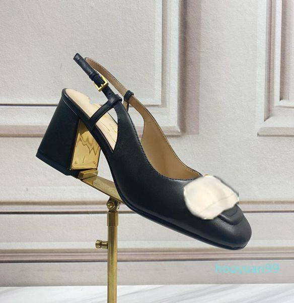 2021 latest fashion chain women039s leather thick heeled shoes summer high heeled shoes women039s party shoes 75cm6259091, Black
2021 latest fashion chain women039s leather thick heeled shoes summer high heeled shoes women039s party shoes 75cm6259091, Black