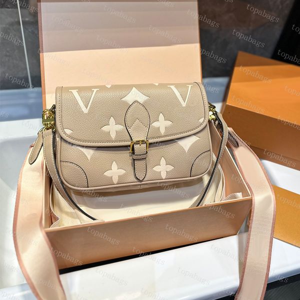 womens designer bag lady luxury shoulder bags underarm baguette handbags fashion crossbody channel bags
womens designer bag lady luxury shoulder bags underarm baguette handbags fashion crossbody channel bags