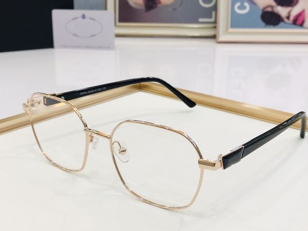 sales of fashionable metal sunglasses uv400 protective frame gold sunglasses for men and women shield retro design glasses frame for men, White;black
sales of fashionable metal sunglasses uv400 protective frame gold sunglasses for men and women shield retro design glasses frame for men, White;black