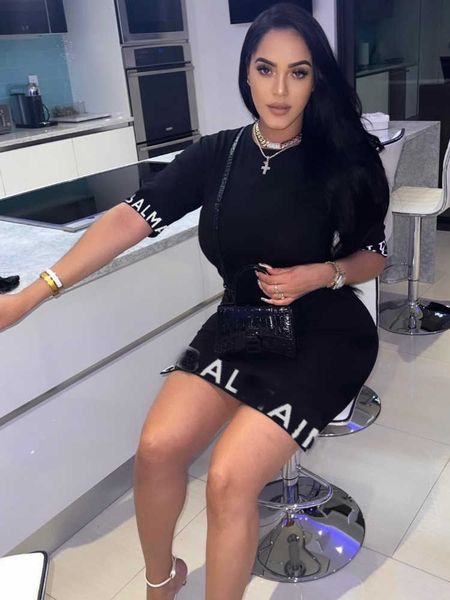 basic casual dresses plus size 2023 women dress letter printed short sleeve slim fit wrap hip dress for women, Black;gray
basic casual dresses plus size 2023 women dress letter printed short sleeve slim fit wrap hip dress for women, Black;gray