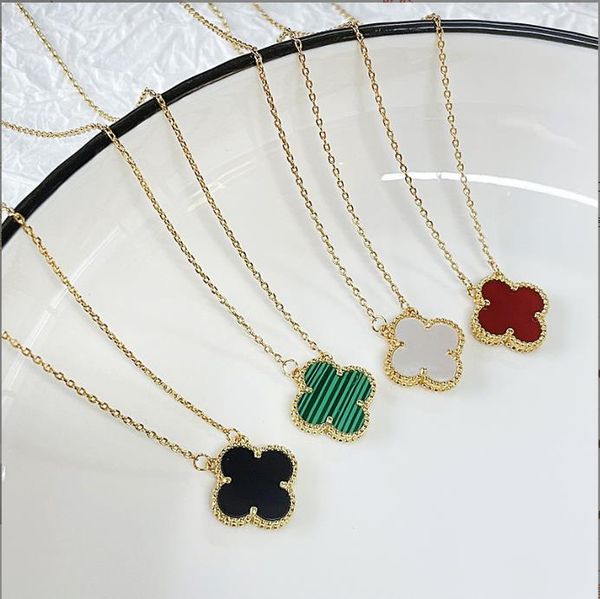 Fashion designer Pendant Necklaces for women Elegant 4/Four Leaf Clover locket Necklace Highly Quality Choker chains Jewelry 18K Plated gold girls Gift no box
Fashion designer Pendant Necklaces for women Elegant 4/Four Leaf Clover locket Necklace Highly Quality Choker chains Jewelry 18K Plated gold girls Gift no box