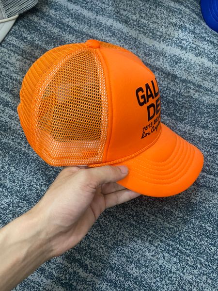 yy2023 fashion baseball cap designer hat luxury ball caps plaid duck tongue cap letter embroidery sports golf travel hundred temperament hat, Blue;gray
yy2023 fashion baseball cap designer hat luxury ball caps plaid duck tongue cap letter embroidery sports golf travel hundred temperament hat, Blue;gray