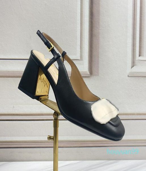2021 latest fashion chain women039s leather thick heeled shoes summer high heeled shoes women039s party shoes 75cm5023350, Black
2021 latest fashion chain women039s leather thick heeled shoes summer high heeled shoes women039s party shoes 75cm5023350, Black