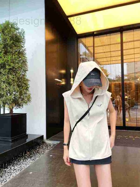 women's vests designer triangle hooded vest versatile loose zipper casual wash denim sleeveless coat 2023 summer new w7ro, Black;white
women's vests designer triangle hooded vest versatile loose zipper casual wash denim sleeveless coat 2023 summer new w7ro, Black;white