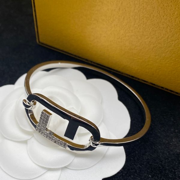 simple designer love bracelet gold silver cuff bangle classic letter f bracelets for women fashion charm jewlery, Black
simple designer love bracelet gold silver cuff bangle classic letter f bracelets for women fashion charm jewlery, Black