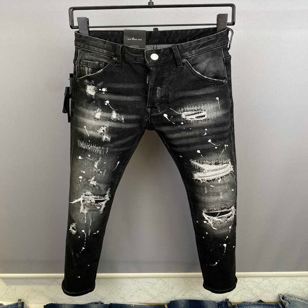 2022 new men jeans hole light blue dark gray italy brand man long pants trousers streetwear denim skinny slim straight biker jean for d2 28-
2022 new men jeans hole light blue dark gray italy brand man long pants trousers streetwear denim skinny slim straight biker jean for d2 28-