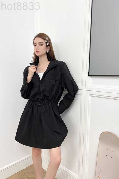 basic & casual dresses designer 2023 summer new french stick series thin windproof and sunscreen clothing mid length hooded nylon quick dryi, Black;gray
basic & casual dresses designer 2023 summer new french stick series thin windproof and sunscreen clothing mid length hooded nylon quick dryi, Black;gray