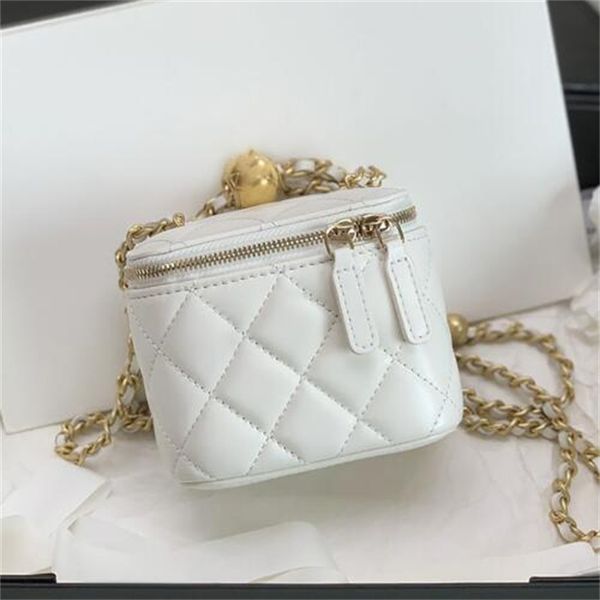 designer mini cosmetics luxury women cross body bag crossbody make up makeup bags leather classic fashion tote
designer mini cosmetics luxury women cross body bag crossbody make up makeup bags leather classic fashion tote