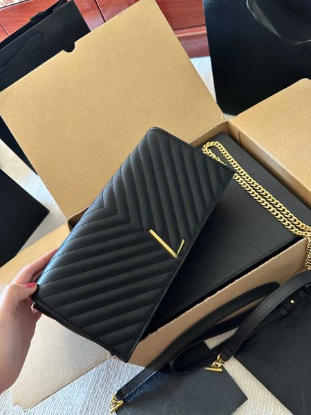 designer soft leather ladies chain bag 2023 new fashion joker rhombic leather one shoulder messenger bag ladies hand-held underarm bag
designer soft leather ladies chain bag 2023 new fashion joker rhombic leather one shoulder messenger bag ladies hand-held underarm bag