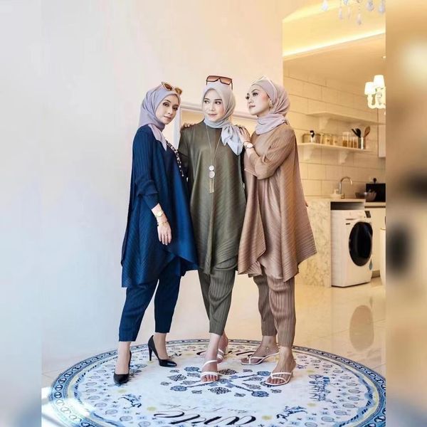 dress silky djellaba muslim dress 2 pieces muslim suits elegant long islamic abayas women modest wear clothing eid sets wy584, White
dress silky djellaba muslim dress 2 pieces muslim suits elegant long islamic abayas women modest wear clothing eid sets wy584, White