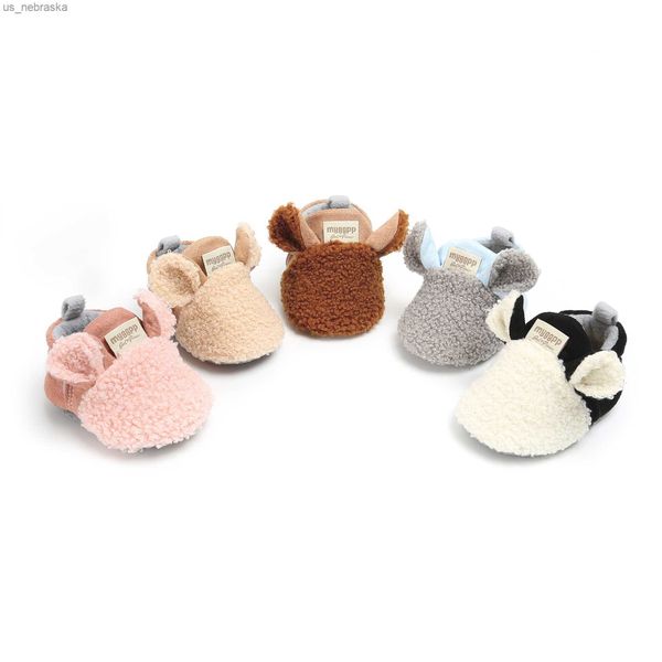 2022 brand new toddler newborn baby crawling shoes boy girl lamb slippers prewalker trainers fur winter animal ears first walker l230518
2022 brand new toddler newborn baby crawling shoes boy girl lamb slippers prewalker trainers fur winter animal ears first walker l230518