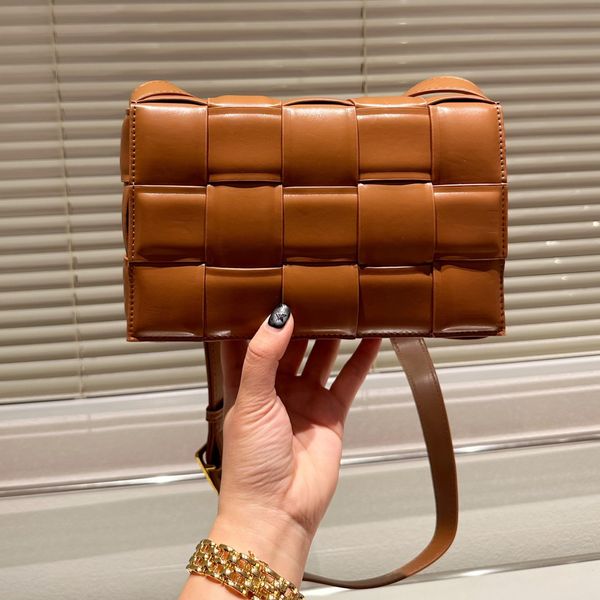 designer brand bags tofu bag 2023 tote luxurys handbags cross body handbag fashion shoulder bag women letter purse phone wallet plain
designer brand bags tofu bag 2023 tote luxurys handbags cross body handbag fashion shoulder bag women letter purse phone wallet plain