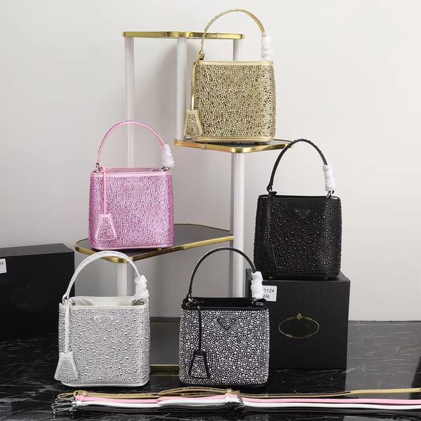 satchel latest shoulder bag original luxury designers monog handbags fashions steamer classics messenger handbag fashion brands beach bags c
satchel latest shoulder bag original luxury designers monog handbags fashions steamer classics messenger handbag fashion brands beach bags c