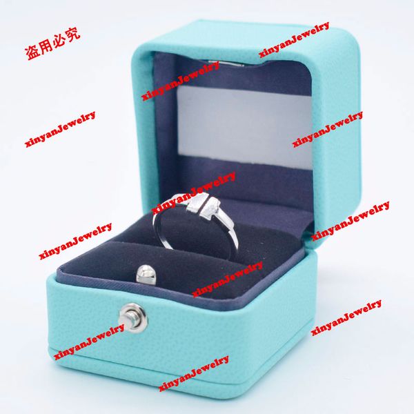 designer ring ladies rope knot ring luxury with diamonds fashion rings for women classic jewelry 18k gold plated rose wedding wholesale, Golden;silver
designer ring ladies rope knot ring luxury with diamonds fashion rings for women classic jewelry 18k gold plated rose wedding wholesale, Golden;silver