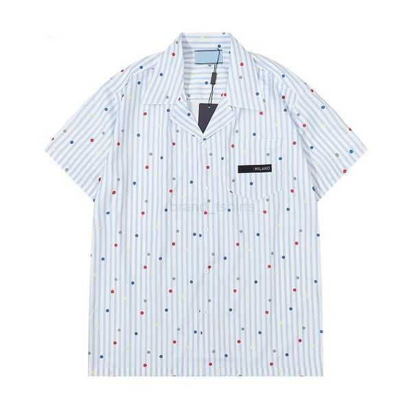 designer t shirt men sweat shirt classical shirts men luxury polos casual mens t shirt snake bee letter print embroidery fashion high street, White;black
designer t shirt men sweat shirt classical shirts men luxury polos casual mens t shirt snake bee letter print embroidery fashion high street, White;black