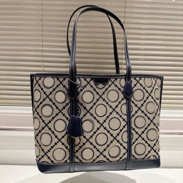 casual bags designer brand bag 2023 totes chains crossbody luxurys handbag fashion shoulder canvas lady women letter purse phone wallet
casual bags designer brand bag 2023 totes chains crossbody luxurys handbag fashion shoulder canvas lady women letter purse phone wallet