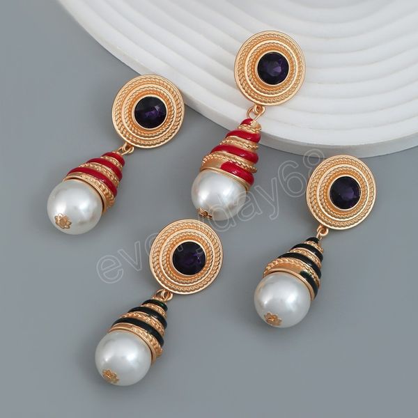 fashion metal rhinestone geometric earrings for women's classic vintage dangle earings banquet jewelry accessories, Silver
fashion metal rhinestone geometric earrings for women's classic vintage dangle earings banquet jewelry accessories, Silver