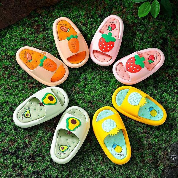 new cartoon strawberry kids slippers for boys summer beach indoor slippers cute girls home shoes nonslip cute children slippers l230518
new cartoon strawberry kids slippers for boys summer beach indoor slippers cute girls home shoes nonslip cute children slippers l230518