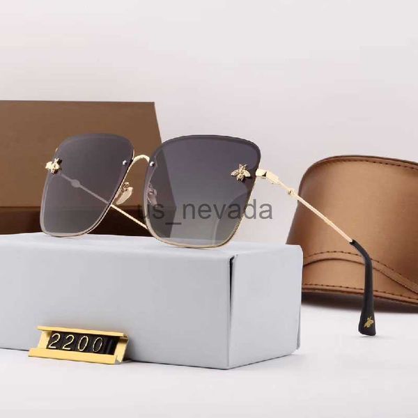 sunglasses designer sunglasses luxury brand fashion vintage metal frame uv400 classic men's and women's little bee glasses trend s, White;black
sunglasses designer sunglasses luxury brand fashion vintage metal frame uv400 classic men's and women's little bee glasses trend s, White;black