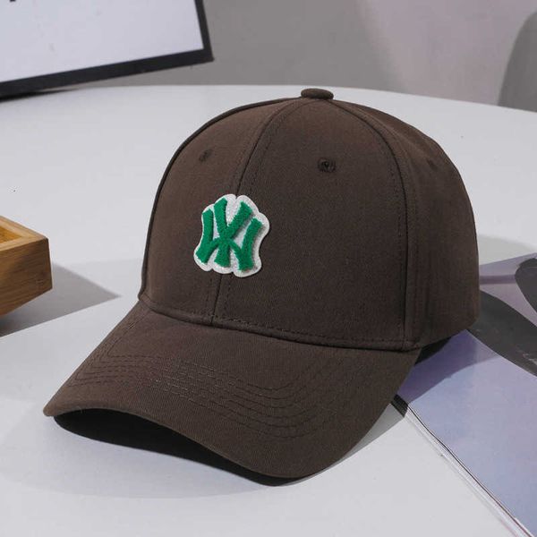 fashion designer baseball cap luxury super hat female summer new hard korean fashion versatile letter male, Blue;gray
fashion designer baseball cap luxury super hat female summer new hard korean fashion versatile letter male, Blue;gray