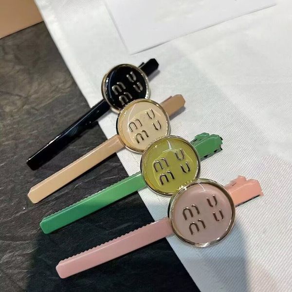 3style luxury designer hair clips women girl letter barrettes fashion brand hair accessories hairpins gift, Golden;silver
3style luxury designer hair clips women girl letter barrettes fashion brand hair accessories hairpins gift, Golden;silver