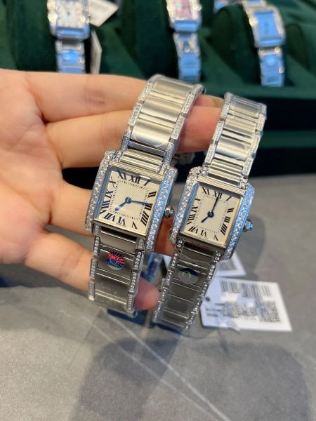 womens watch designer watches montre femme watch diamond watch 25mm30mm quartz movement watch stainless steel folding buckle crystal watch t, Slivery;golden
womens watch designer watches montre femme watch diamond watch 25mm30mm quartz movement watch stainless steel folding buckle crystal watch t, Slivery;golden