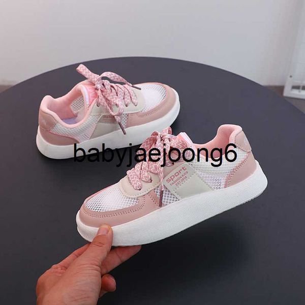 transparent children's board 2023 summer new boys' girls' sports casual shoes tide 7531, Black;red
transparent children's board 2023 summer new boys' girls' sports casual shoes tide 7531, Black;red