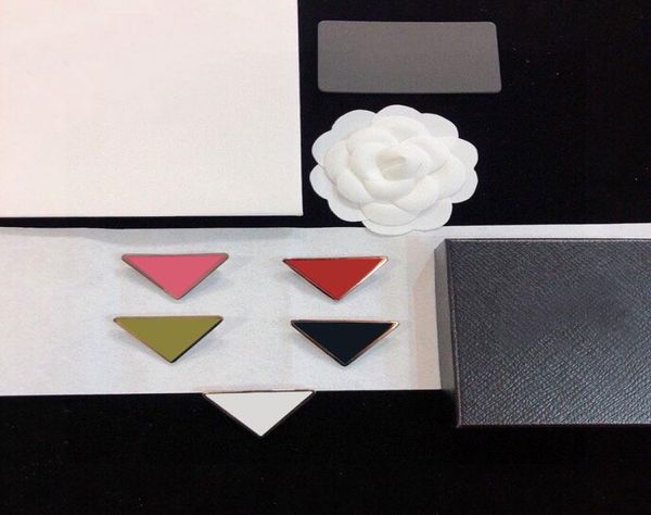 triangle badge pins jewelry mini luxury brooches for clothes bags decoration designer pin metal design badge lover cl6496296, Gray
triangle badge pins jewelry mini luxury brooches for clothes bags decoration designer pin metal design badge lover cl6496296, Gray