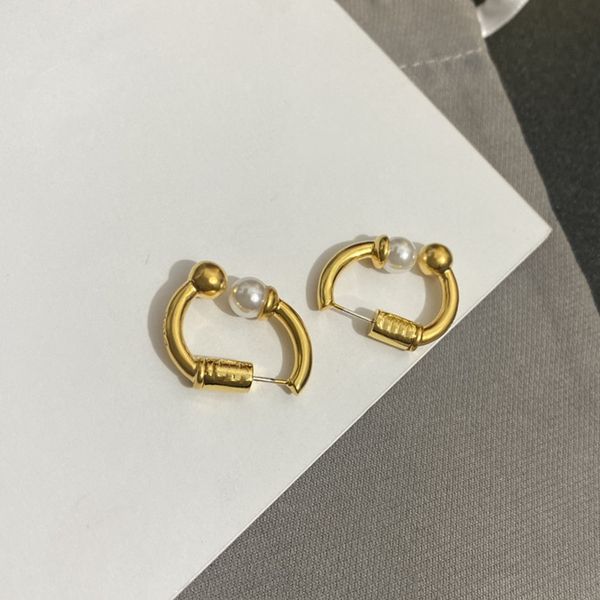 earrings designer for women new fashion earring love earrings for woman brand simple letters diamond lady earrings jewelry ear stud-d3, Golden;silver
earrings designer for women new fashion earring love earrings for woman brand simple letters diamond lady earrings jewelry ear stud-d3, Golden;silver