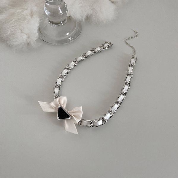 luxury designer p-letter pendant necklace with gold plated crystal pearl rhinestone bow necklace womens charm accessories fashion pearl long, Silver
luxury designer p-letter pendant necklace with gold plated crystal pearl rhinestone bow necklace womens charm accessories fashion pearl long, Silver
