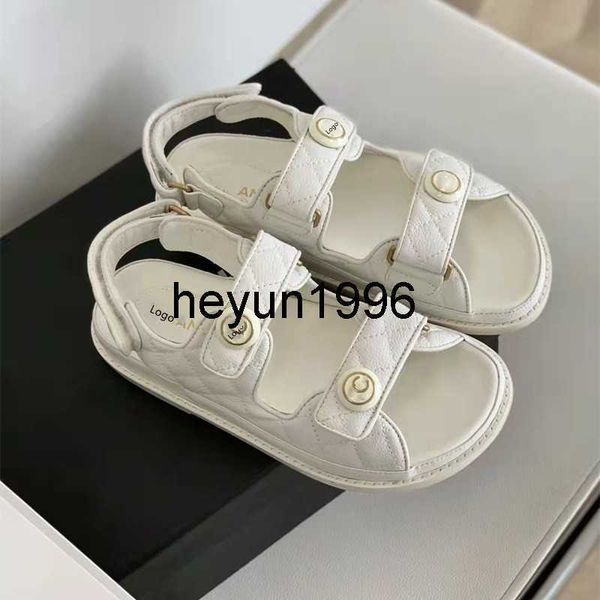 xiaoxiangfeng high edition women 2023 spring new thick sole velcro sandals for casual flat bottom beach women's shoes, Black
xiaoxiangfeng high edition women 2023 spring new thick sole velcro sandals for casual flat bottom beach women's shoes, Black